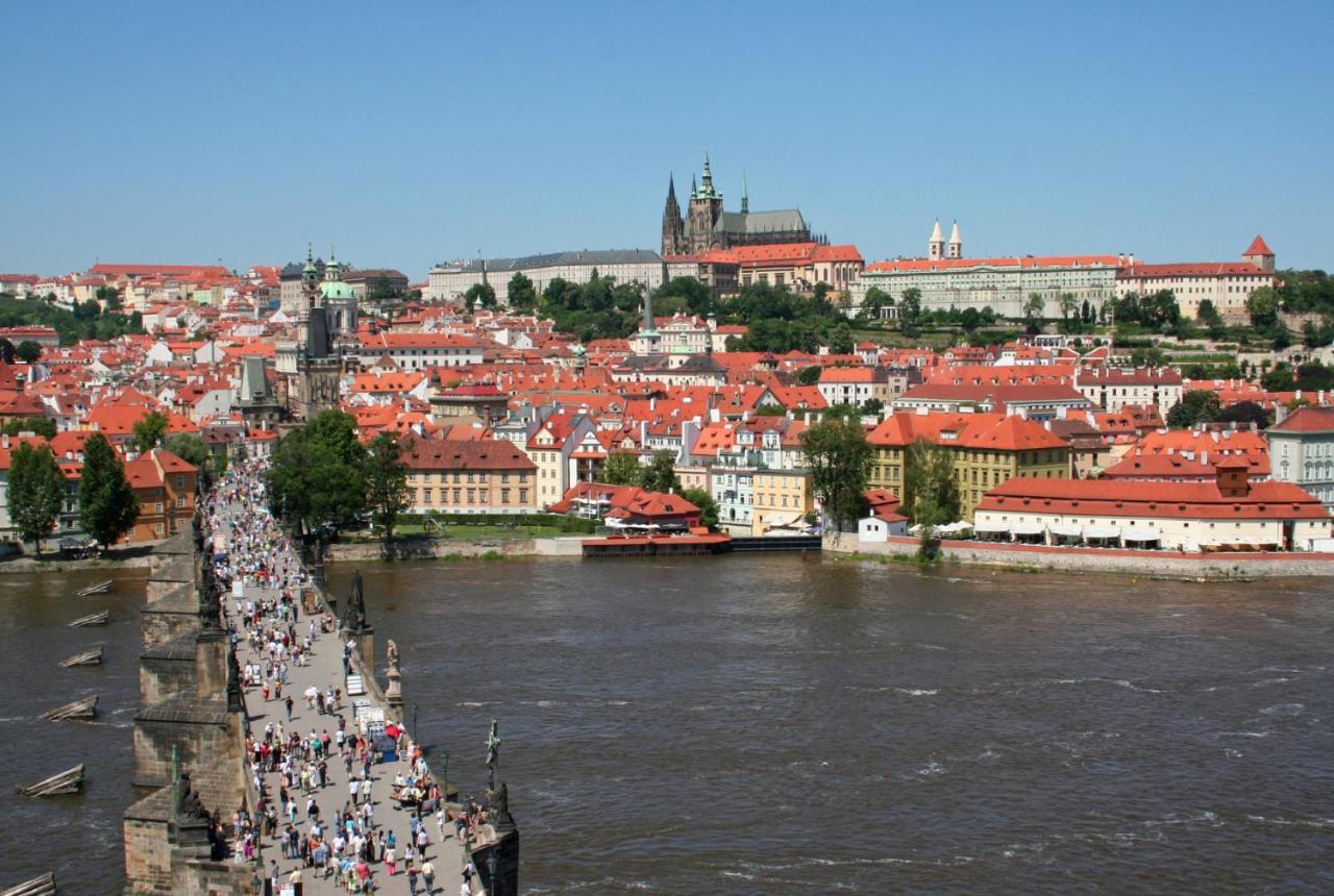 Apartment Vltava ปราก ภายนอก รูปภาพ