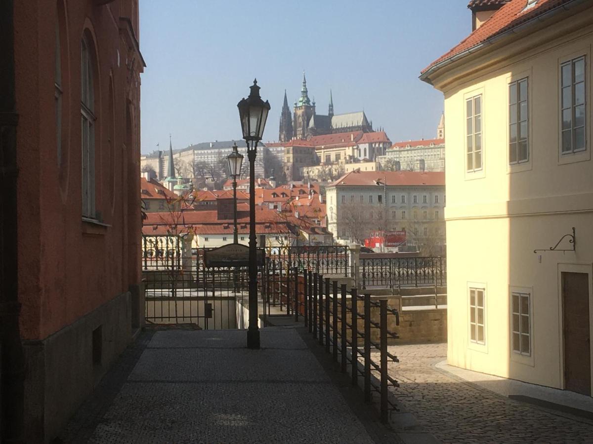 Apartment Vltava ปราก ภายนอก รูปภาพ