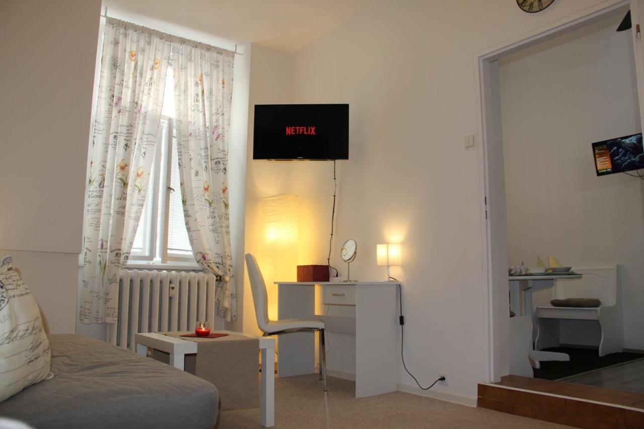 Apartment Vltava ปราก ภายนอก รูปภาพ