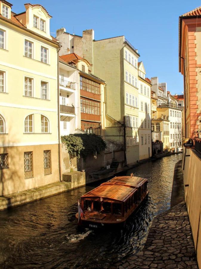Apartment Vltava ปราก ภายนอก รูปภาพ
