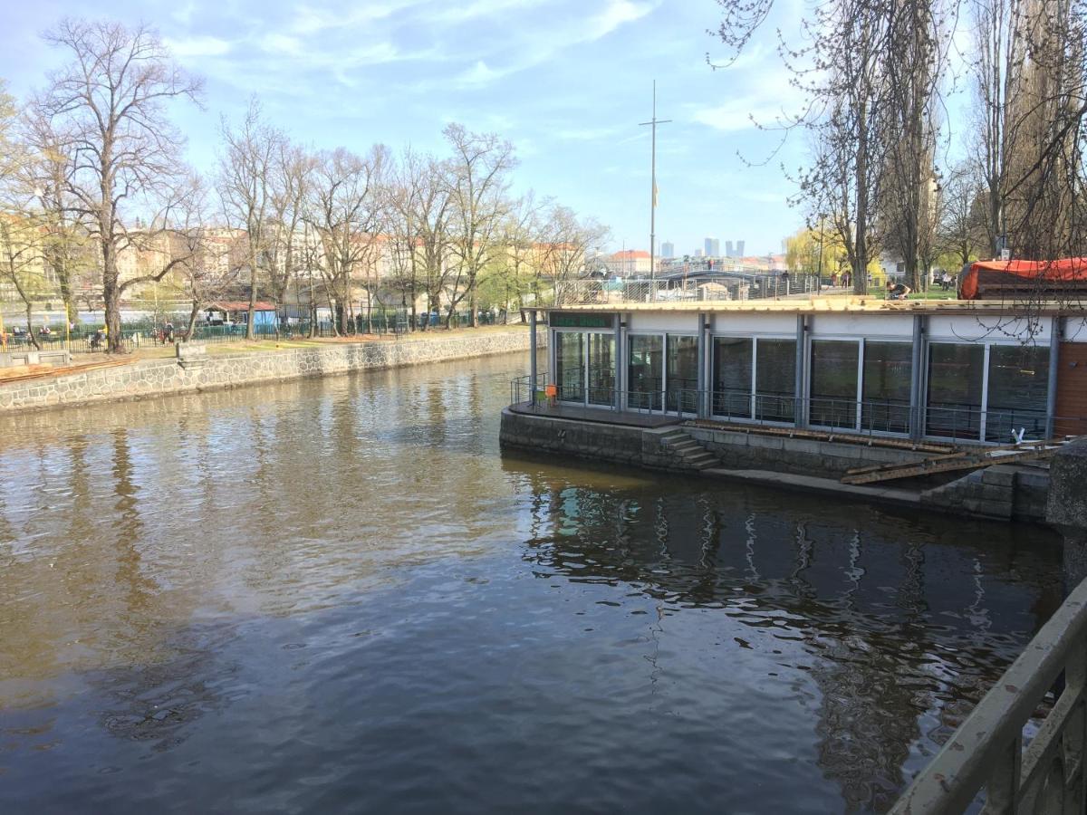 Apartment Vltava ปราก ภายนอก รูปภาพ