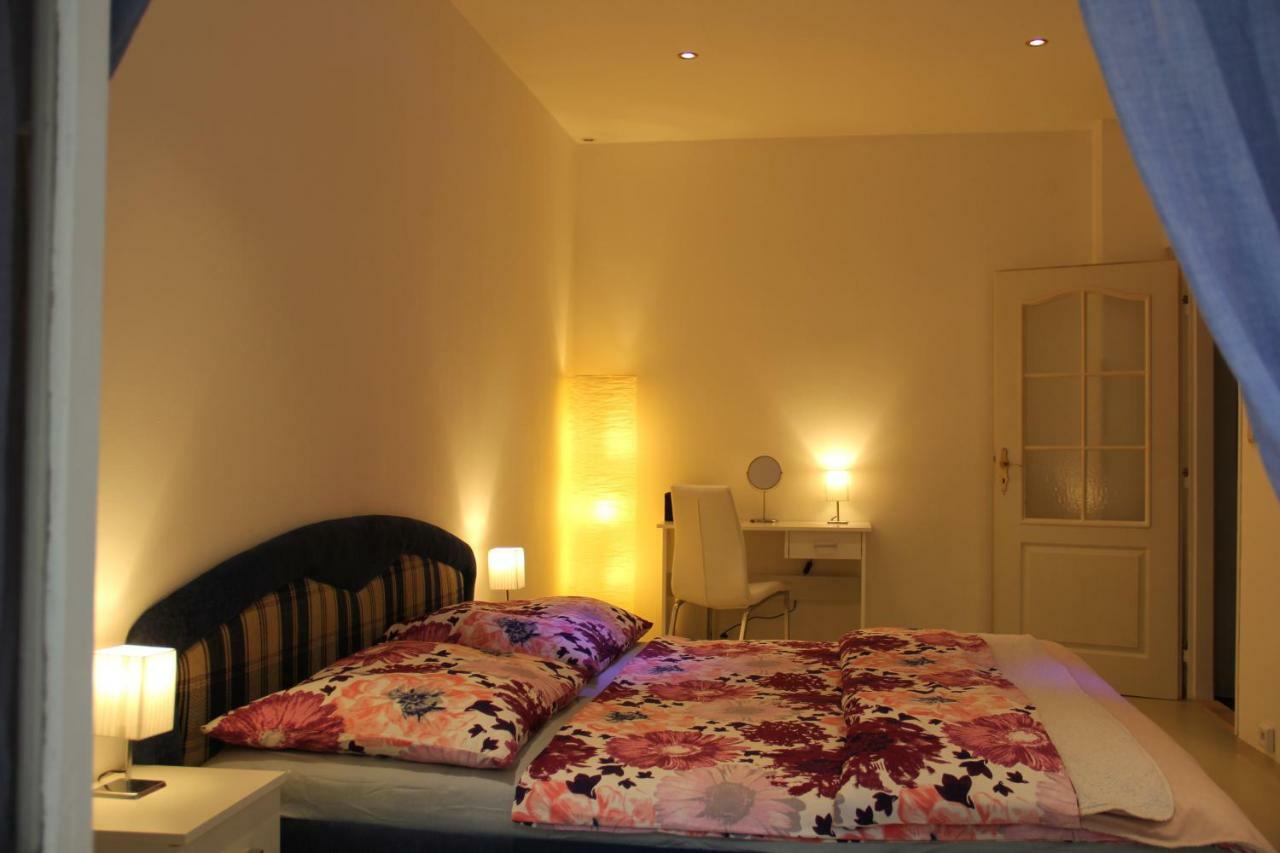 Apartment Vltava ปราก ภายนอก รูปภาพ