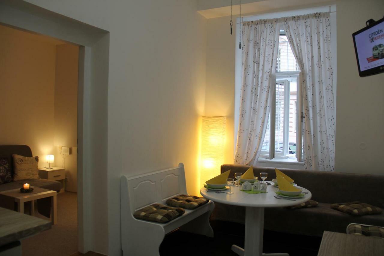 Apartment Vltava ปราก ภายนอก รูปภาพ